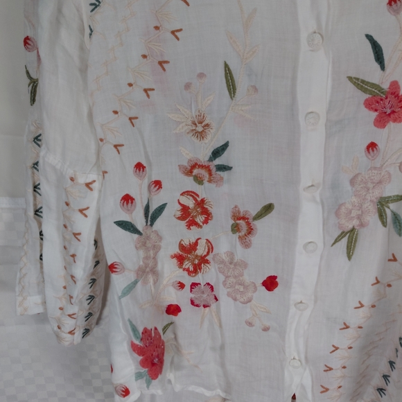 Johnny Was White Floral Embroidered Button Down Shirt - Picture 2 of 14